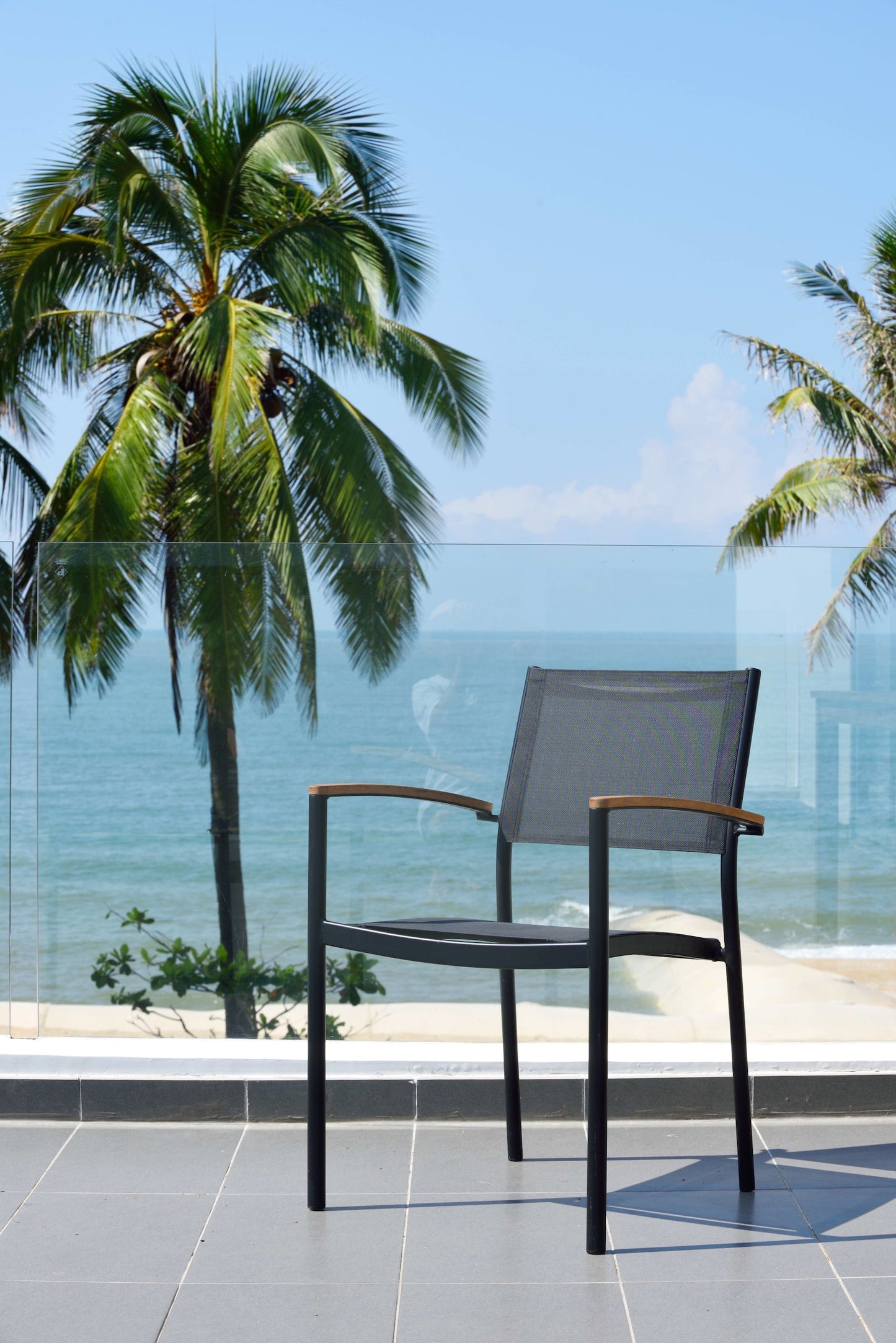 LifestyleGarden US Rinjani Teak Rectangular Table and 4 Vera Stacking Armchairs Set