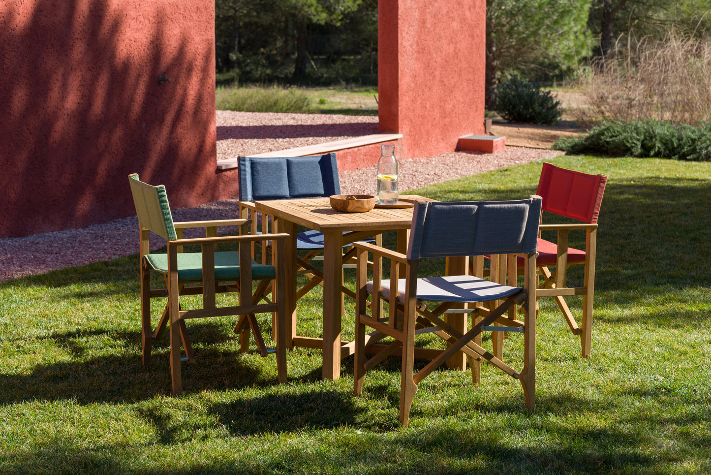 Zircon FSC-Certified Teak Director Chair with Weather-Net Mesh – Blue Horizon